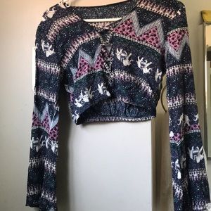 Long sleeved Crop Top